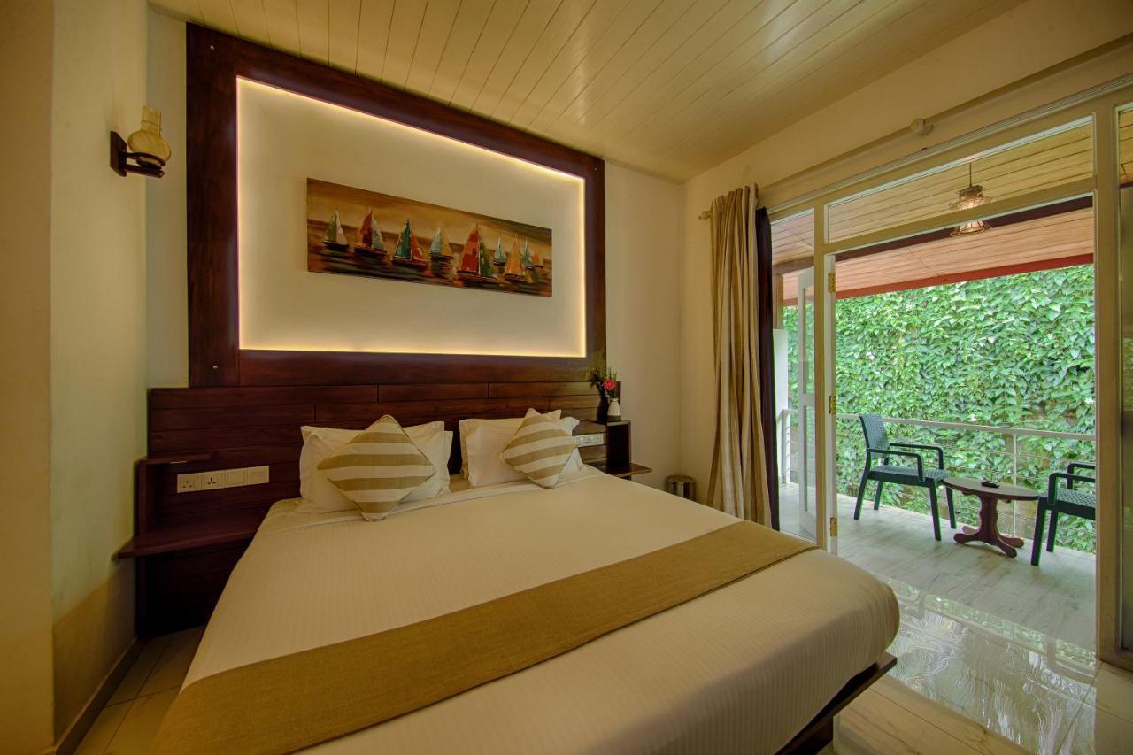 Deltora Villa - Free Drop Off To Galle Fort By Tuktuk מראה חיצוני תמונה