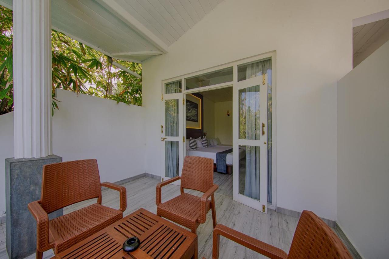 Deltora Villa - Free Drop Off To Galle Fort By Tuktuk מראה חיצוני תמונה